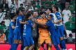 لاعبو الهلال السعودي يحتفلون بهدف