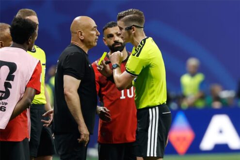 اتهامات أرجنتينية لحسام حسن: هل تم وضعه في قائمة سوداء بسبب كأس العالم؟