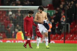 محمد صلاح يصافح أحمد حجازي