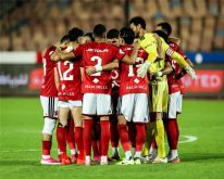 لاعبو النادي الأهلي يرتدون قميص منتخب مصر