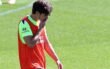 جوليان ألفاريز لاعب أتلتيكو مدريد يتدرب