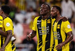 الدوري السعودي: الأهلي يخسر بثلاثية، والاتحاد يحقق فوزًا مثيرًا