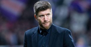 سيباستيان بوكجنولي مدرب منتخب اسكتلندا لكرة القدم
