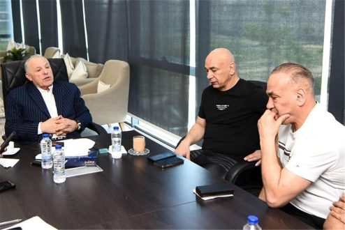 أبو ريدة يلتقي حسام حسن: استقرار المنتخب المصري لكرة القدم