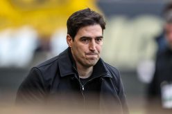 أندوني إيراولا، مدرب ليفربول، يتحدث خلال مؤتمر صحفي